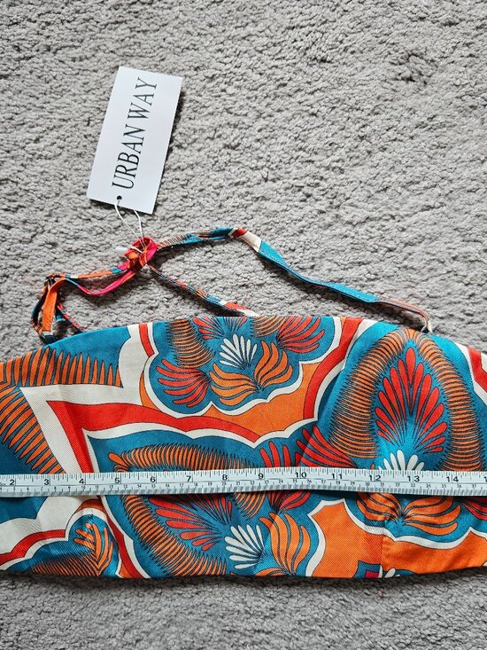 urban way Tops - Urban Way Tropical Print Crop Top NWT — Smocked Sides / Criss Cross Back